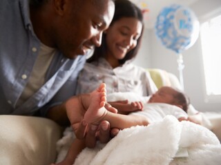 Bebê recém-nascido: cuidados e tudo o que você precisa sobre os primeiros dias de vida do seu filho