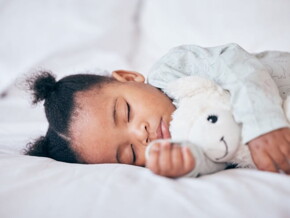 Como Criar Uma Rotina De Sono do Bebê | Dra. Simone Nascimento em Nestlé Baby&Me