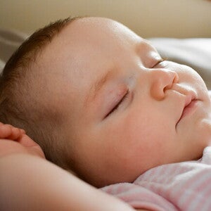 Por que o meu bebê dorme tanto?