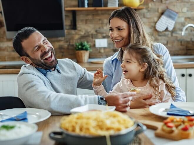 Comer em Família e o Desenvolvimento Infantil | Dicas da Priscila Stankevicius em Nestlé Baby&Me