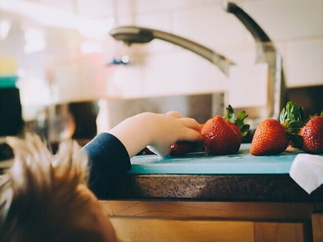 O meu bebê pode comer entre as refeições?